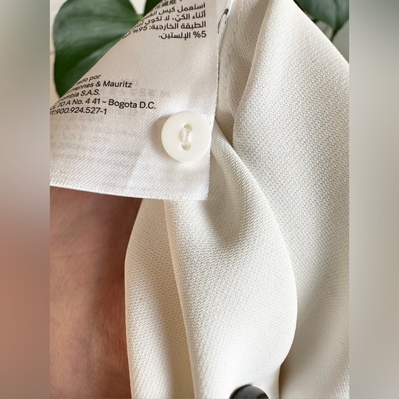 H&M Beaded Sleeveless Blouse - Picture 3 of 7